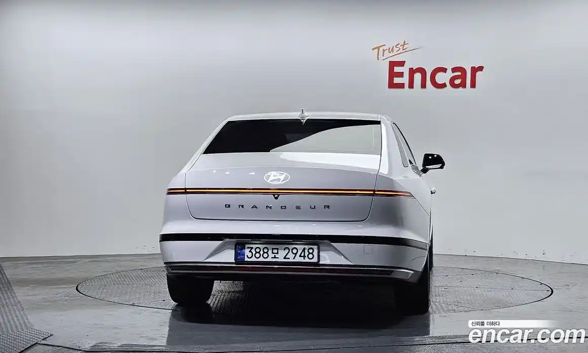 Hyundai Grandeur 2023 3.5 Автомат в Москве № 815116, фото 4