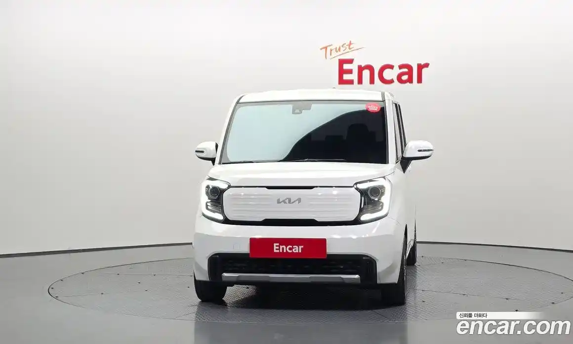 Kia Ray 2023 1.0 Автомат в Москве № 816209, фото 3