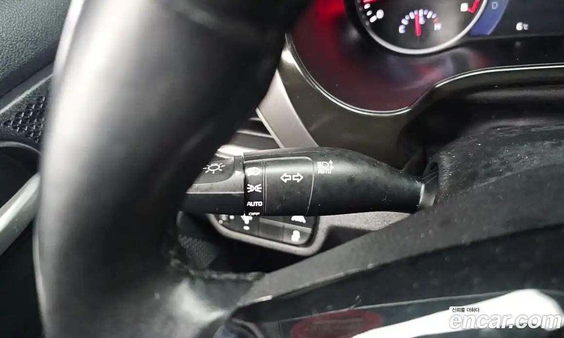 Kia Seltos 2022 1.6 Автомат в Москве № 816435, фото 19