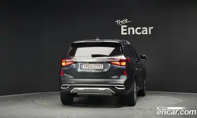 Kia Seltos 2022 1.6 Автомат в Москве № 816435, миниатюра 4