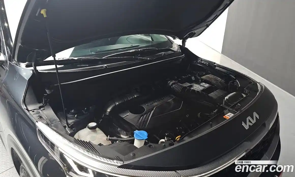 Kia Seltos 2022 1.6 Автомат в Москве № 816435, фото 6