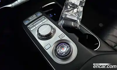 Genesis GV70 2022 2.5 Автомат в Москве № 817522, миниатюра 9