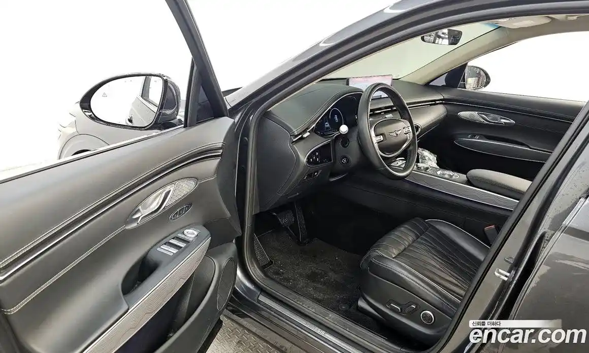 Genesis GV70 2022 2.5 Автомат в Москве № 817522, фото 10