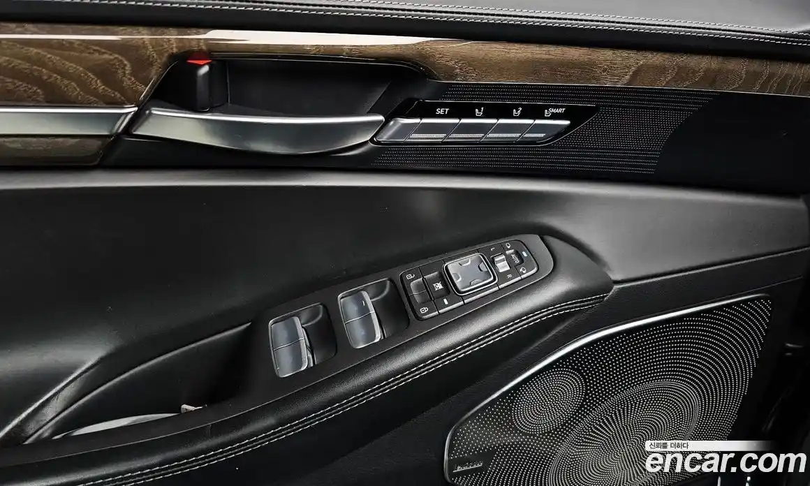 Genesis EQ900 2018 5.0 Автомат в Москве № 817707, фото 18