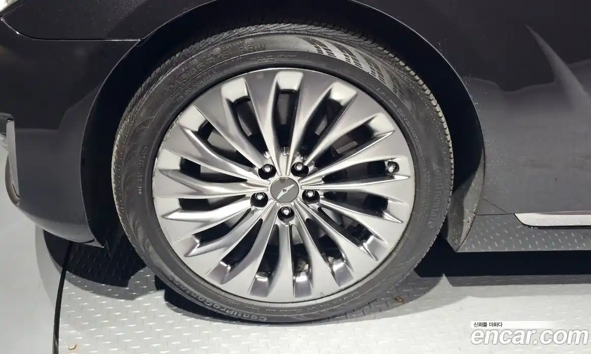 Genesis EQ900 2018 5.0 Автомат в Москве № 817707, фото 5