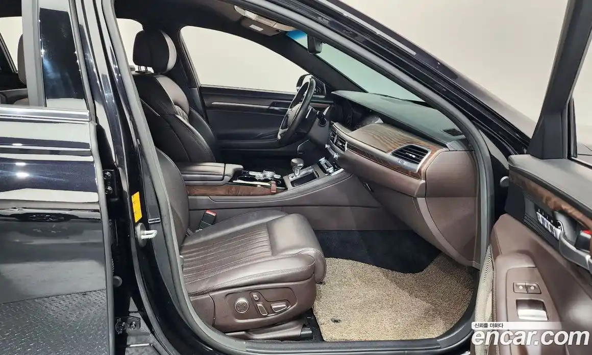 Genesis G90 2019 5.0 Автомат в Москве № 817828, фото 11