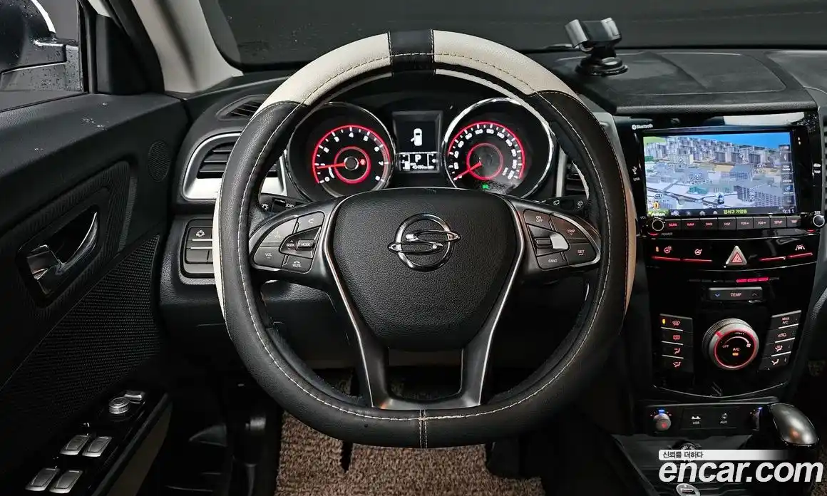 SsangYong TIBOLI 2018 1.6 Автомат в Москве № 818067, фото 13