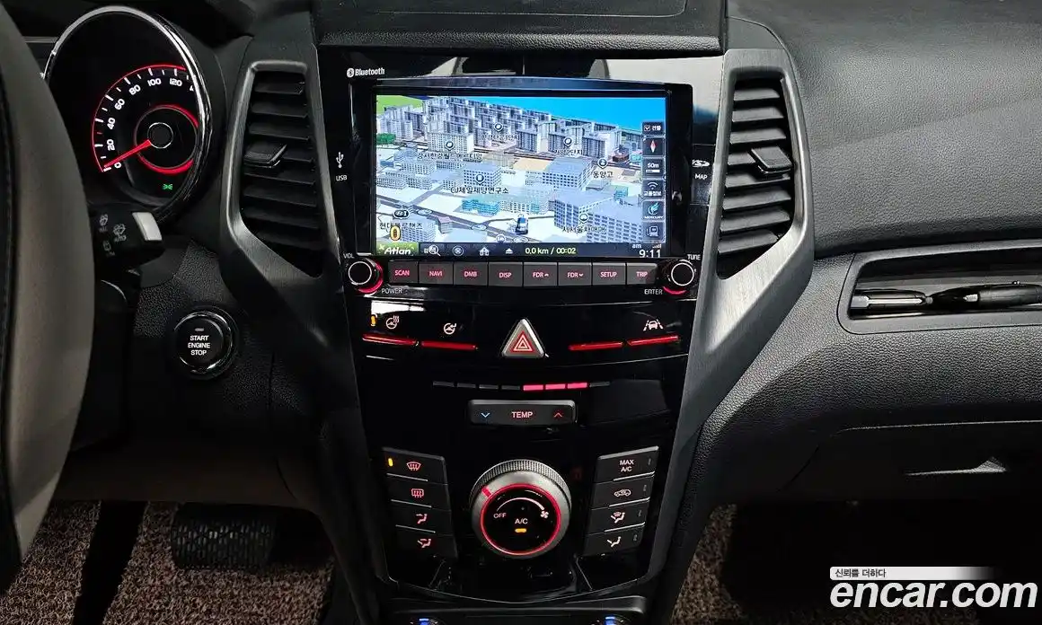 SsangYong TIBOLI 2018 1.6 Автомат в Москве № 818067, фото 14