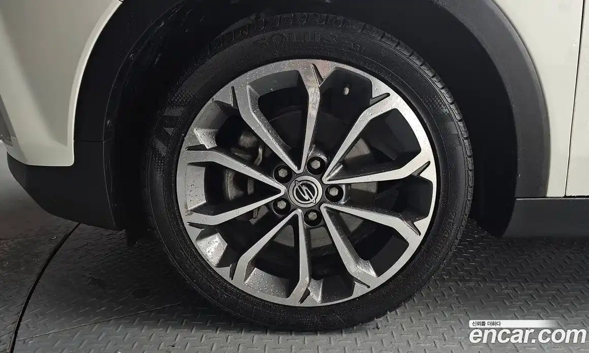 SsangYong TIBOLI 2018 1.6 Автомат в Москве № 818067, фото 5