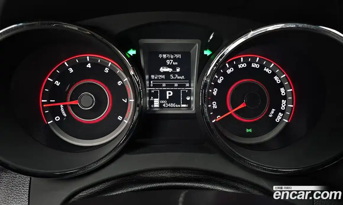 SsangYong TIBOLI 2018 1.6 Автомат в Москве № 818067, фото 8