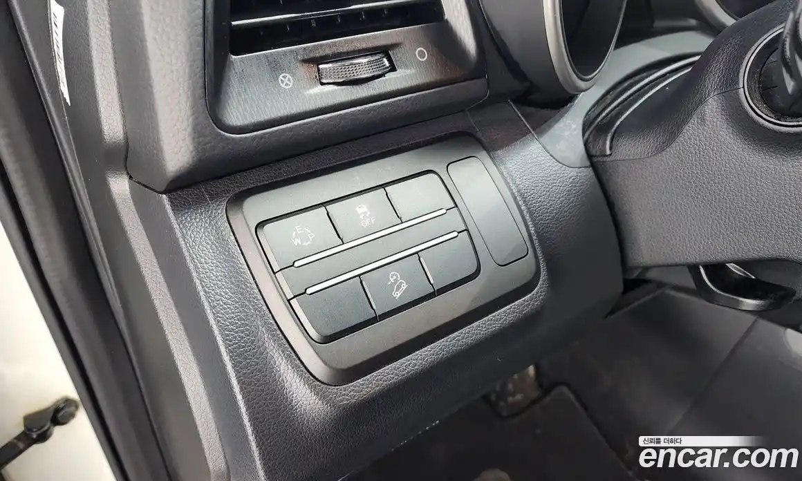 SsangYong TIBOLI 2019 1.6 Автомат в Москве № 818628, фото 14