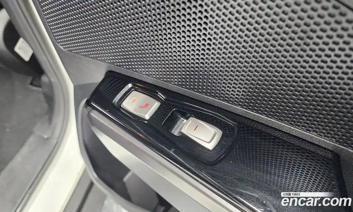 SsangYong TIBOLI 2019 1.6 Автомат в Москве № 818628, фото 19