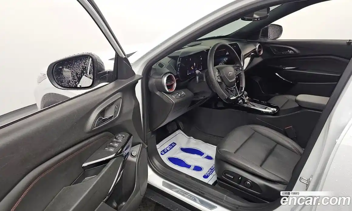 Chevrolet Trax 2023 1.2 гидро в Москве, фото 10