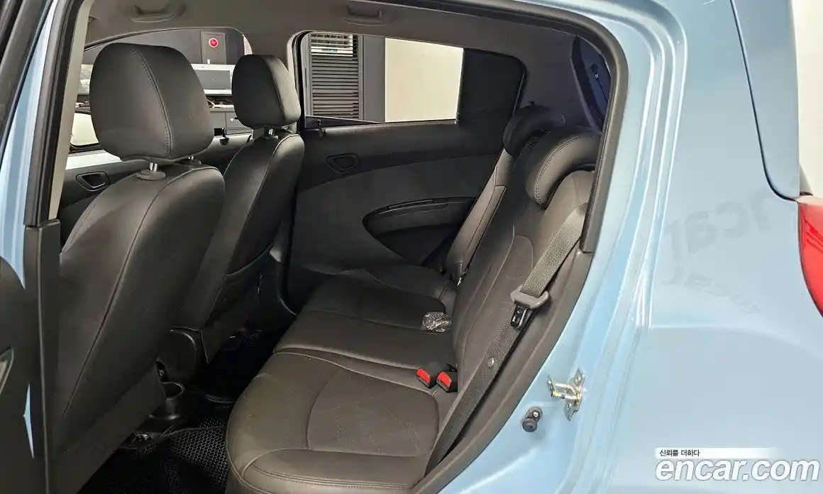 Chevrolet Spark 2014 1.0 Автомат в Москве № 819387, фото 13