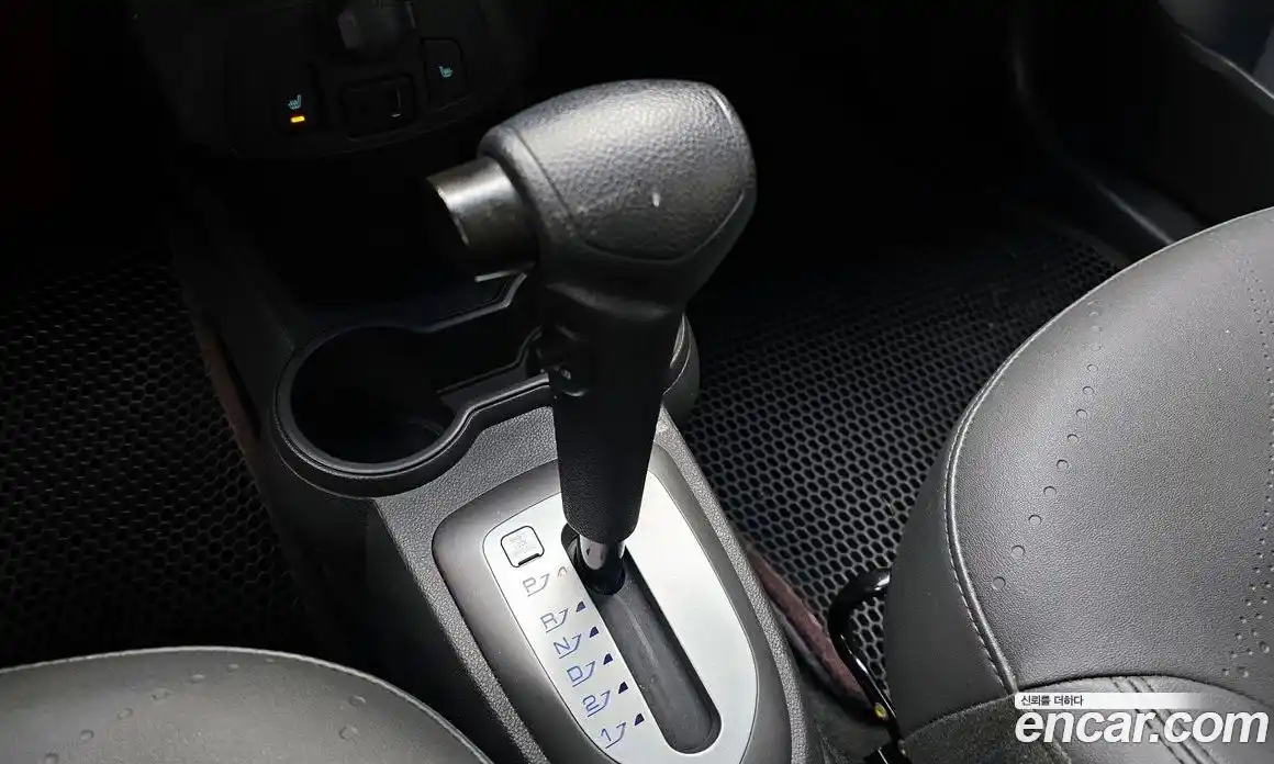 Chevrolet Spark 2014 1.0 Автомат в Москве № 819387, фото 9