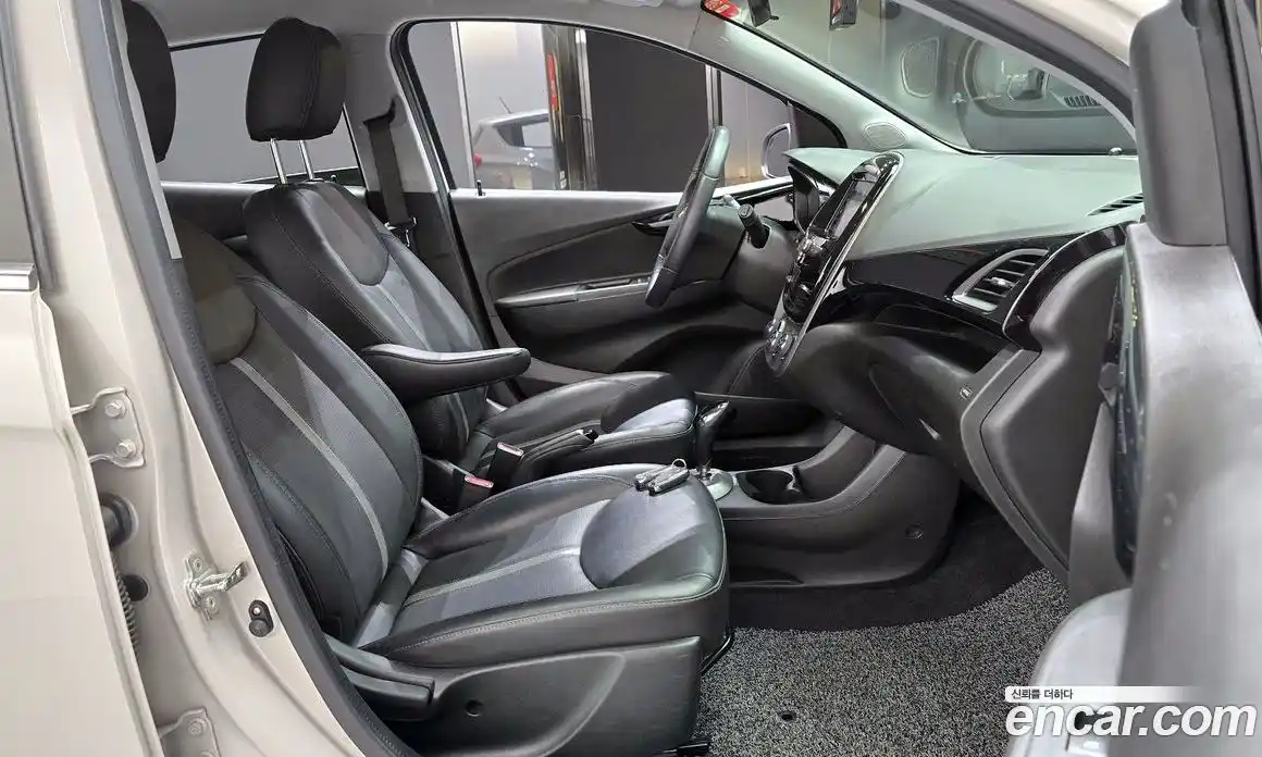 Chevrolet Spark 2019 1.0 Автомат в Москве № 819420, фото 10