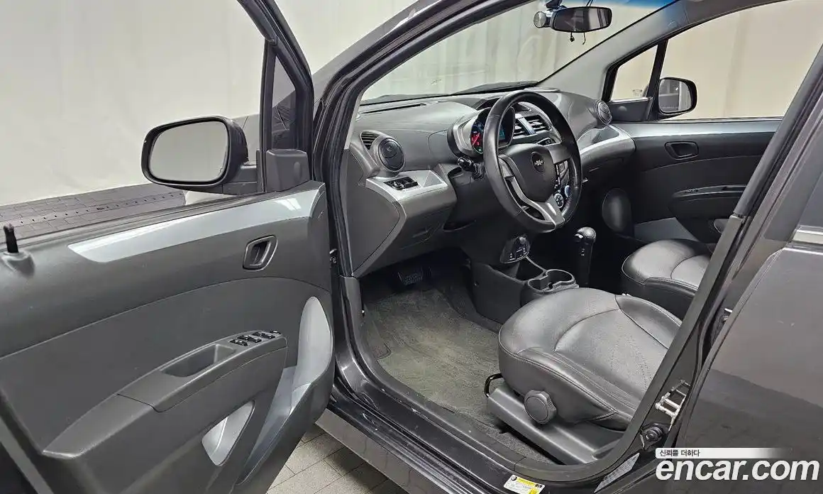 Chevrolet Spark 2013 1.0 Автомат в Москве № 819690, фото 10