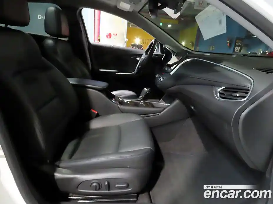 Chevrolet Malibu 2016 2.0 Автомат в Москве № 820023, фото 8