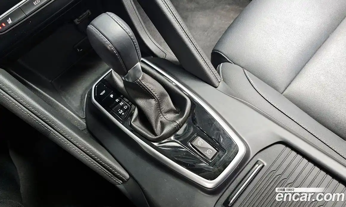 Renault QM6 2021 2.0 Автомат в Москве № 820447, фото 9