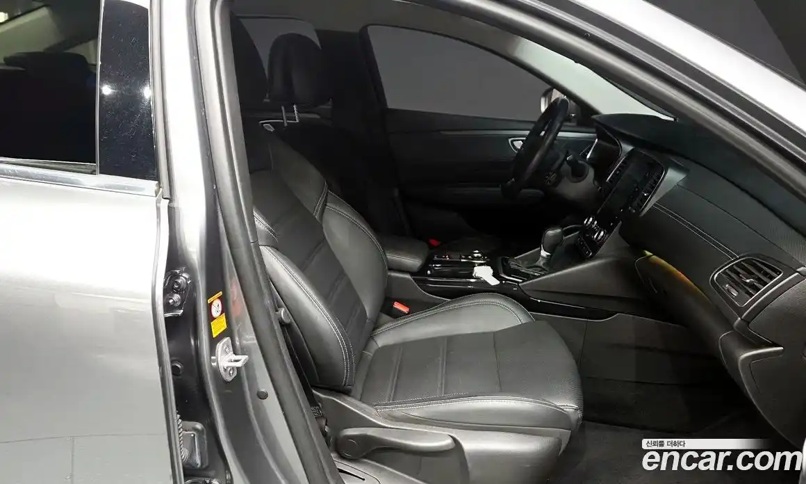 Renault SM6 2019 2.0 Автомат в Москве № 820635, фото 11