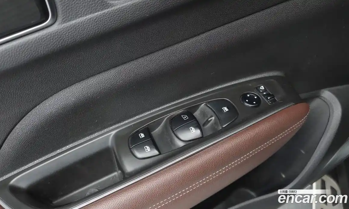 Renault QM6 2018 2.0 Автомат в Москве № 820687, фото 18