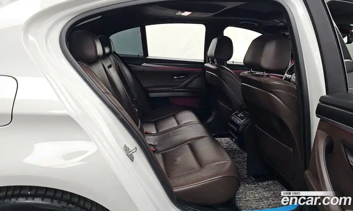 BMW 5-Series 2016 2.0 Автомат в Москве № 821237, фото 12