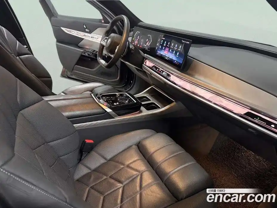 BMW 7-Series 2023 3.0 Автомат в Москве № 821313, фото 12