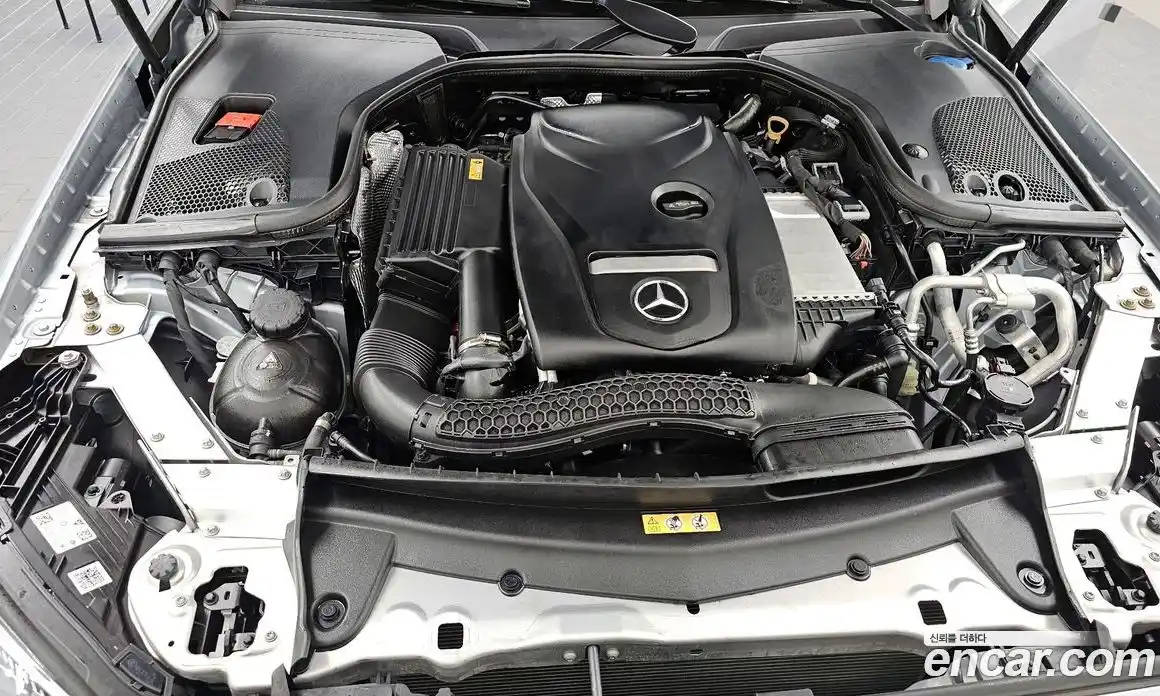 Mercedes-Benz E-Class 2021 2.0 Автомат в Москве № 821904, фото 5