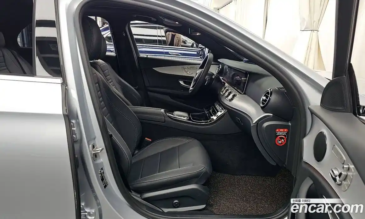 Mercedes-Benz E-Class 2021 2.0 Автомат в Москве № 821904, фото 10