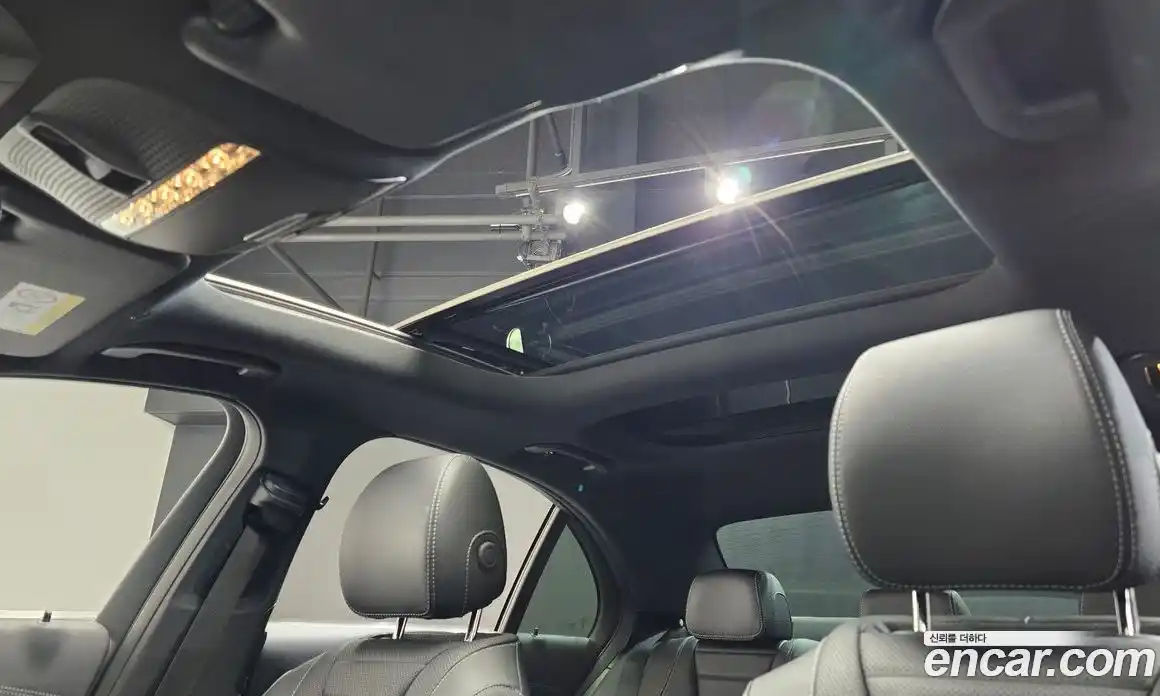 Mercedes-Benz E-Class 2022 2.0 Автомат в Москве № 822256, фото 19