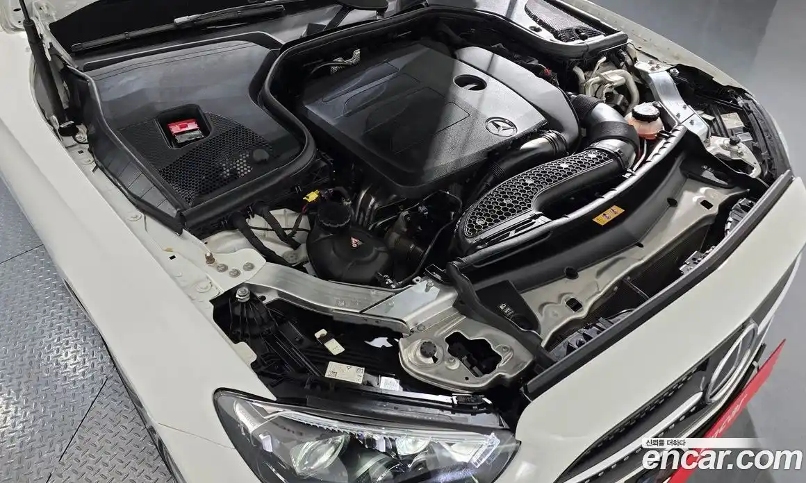 Mercedes-Benz E-Class 2022 2.0 Автомат в Москве № 822256, фото 6