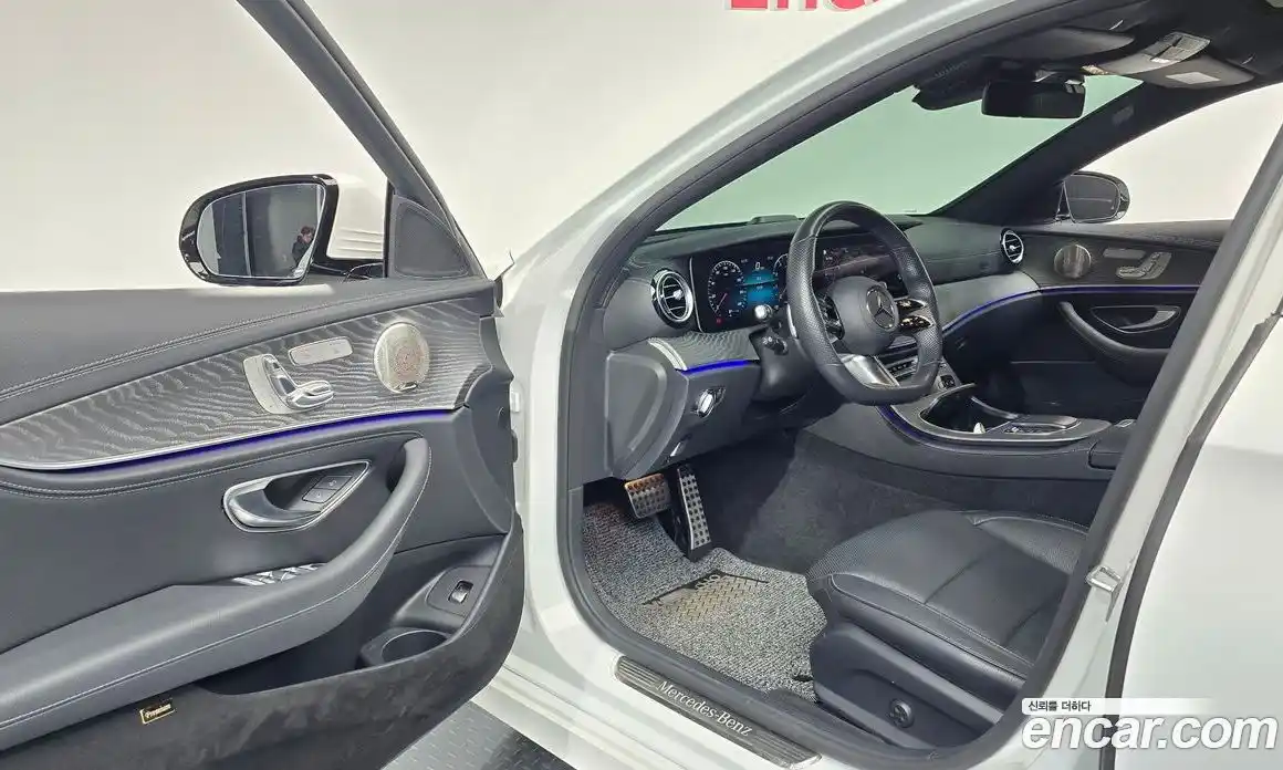 Mercedes-Benz E-Class 2022 2.0 Автомат в Москве № 822256, фото 10