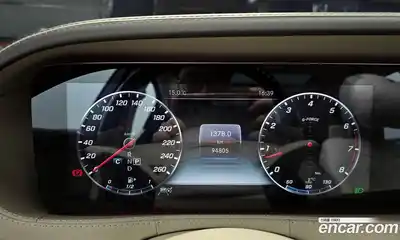 Mercedes-Benz S-Class 2017 4.0 Автомат в Москве № 822959, миниатюра 8