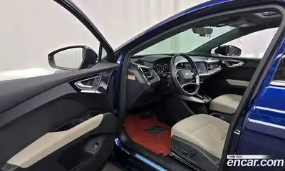 Audi Q4 e-tron 2022 0.2 Автомат в Москве № 823245, миниатюра 10