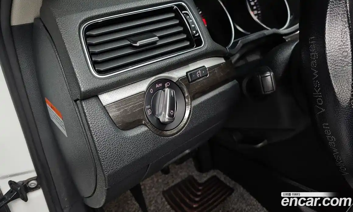 Volkswagen Passat 2018 2.0 Автомат в Москве № 826131, фото 18