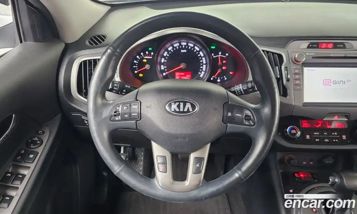 Kia Sportage 2014 2.0 гидро в Москве № 102599, фото 13