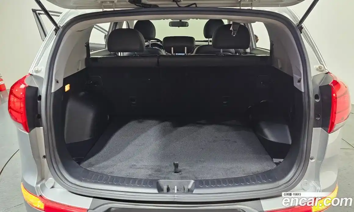 Kia Sportage 2014 2.0 гидро в Москве № 102599, фото 20