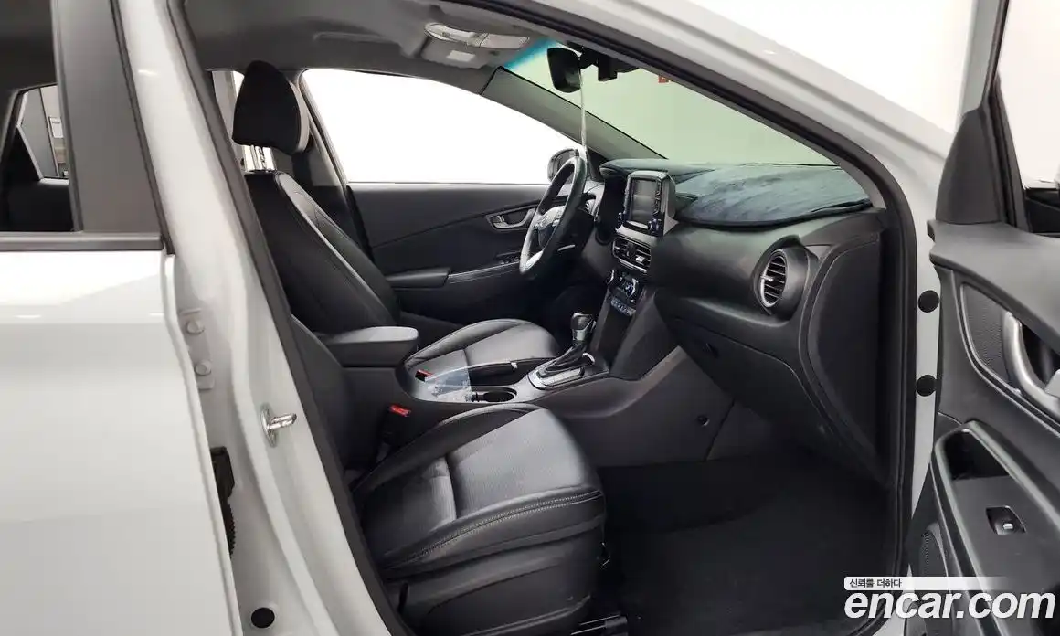 Hyundai Kona 2020 1.6 гидро в Москве № 112791, фото 11