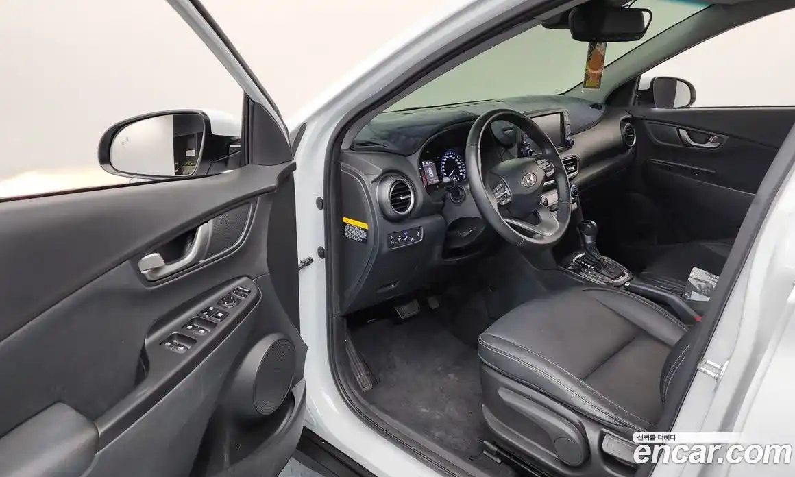 Hyundai Kona 2020 1.6 гидро в Москве № 112791, фото 10