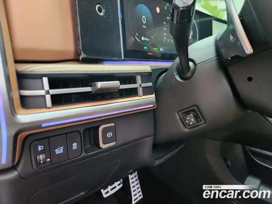 Hyundai Santa Fe 2025 1.6 гидро в Москве № 129445, фото 11