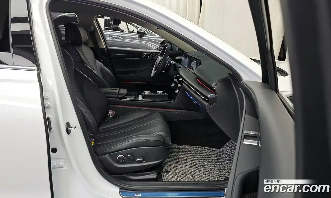 Genesis G80 2024 2.5 гидро в Москве, фото 11