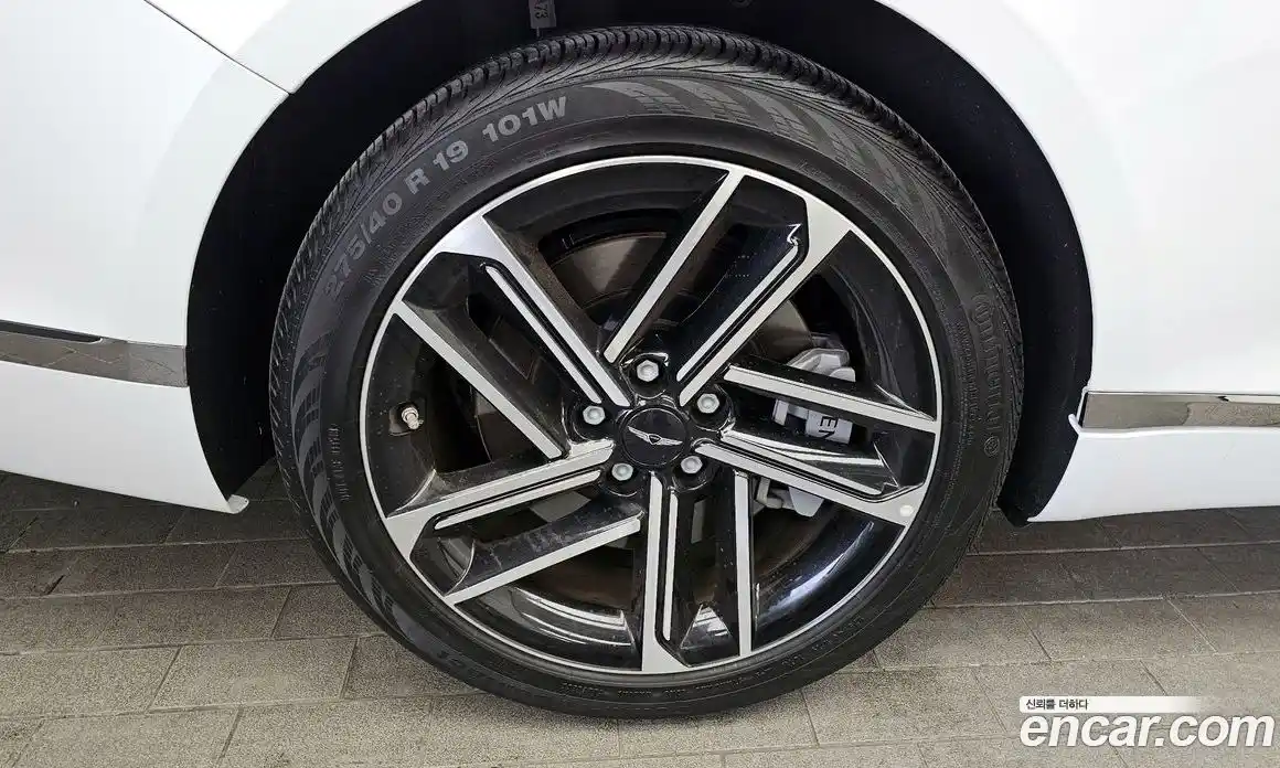 Genesis G80 2024 2.5 гидро в Москве, фото 5
