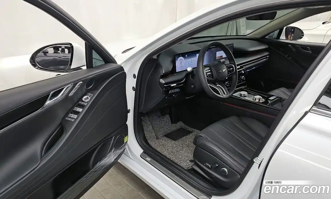 Genesis G80 2024 2.5 гидро в Москве, фото 10