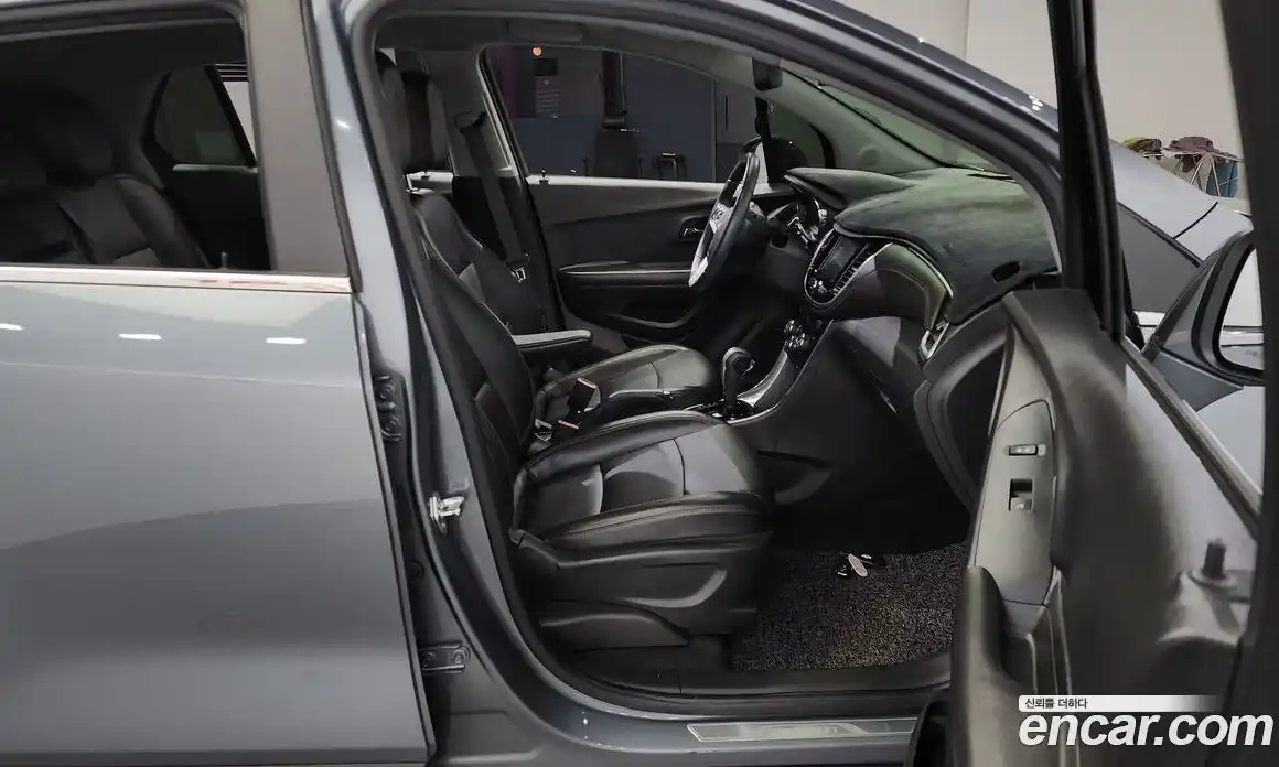 Chevrolet Trax 2019 1.4 гидро в Москве № 42124, фото 13