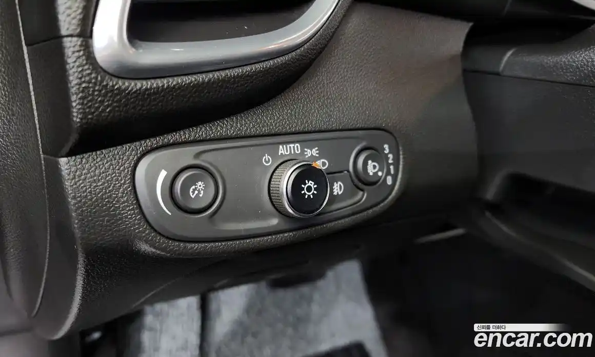 Chevrolet Trax 2019 1.4 гидро в Москве № 42124, фото 15