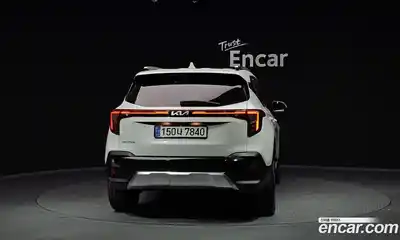 Kia Seltos 2023 1.6 гидро в Москве № 54685, миниатюра 4