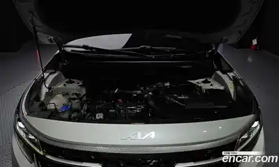 Kia Seltos 2023 1.6 гидро в Москве № 54685, миниатюра 6