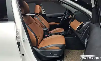 Kia Seltos 2023 1.6 гидро в Москве № 54685, миниатюра 10