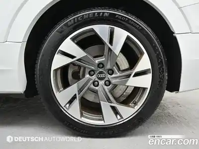 Audi e-tron 2021 1.0 Автомат в Москве № 650973, миниатюра 5