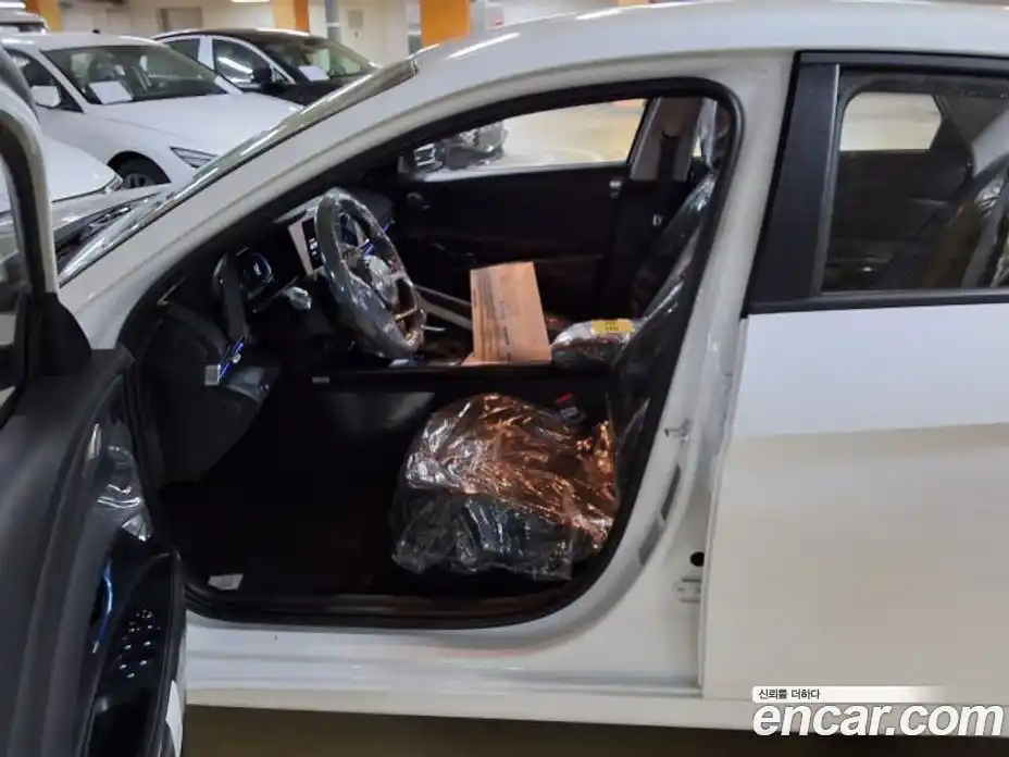 Hyundai Avante 2026 1.6 гидро в Москве № 853547, фото 4